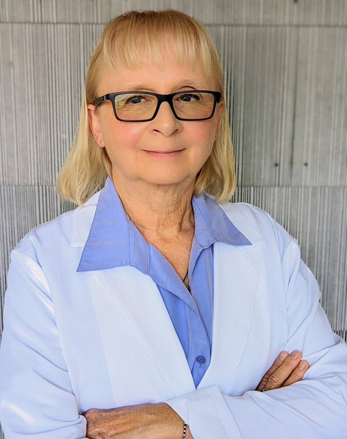 Cindy Keshavarz — APRN